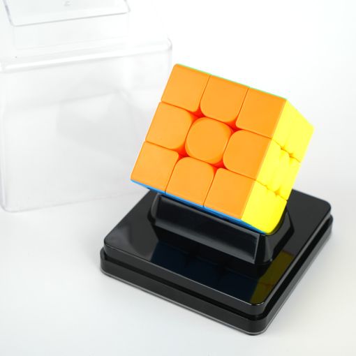 eMVi Cube 3 in Display Box