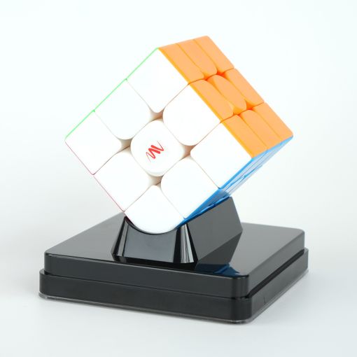 eMVi Cube 3 in Display Box