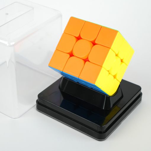 eMVi Cube 3 Magnetic in Display Box